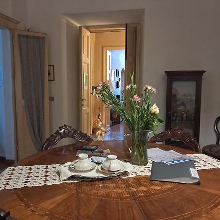 Bed & Breakfast Chiara San Sebastiano Curone Екстер'єр фото