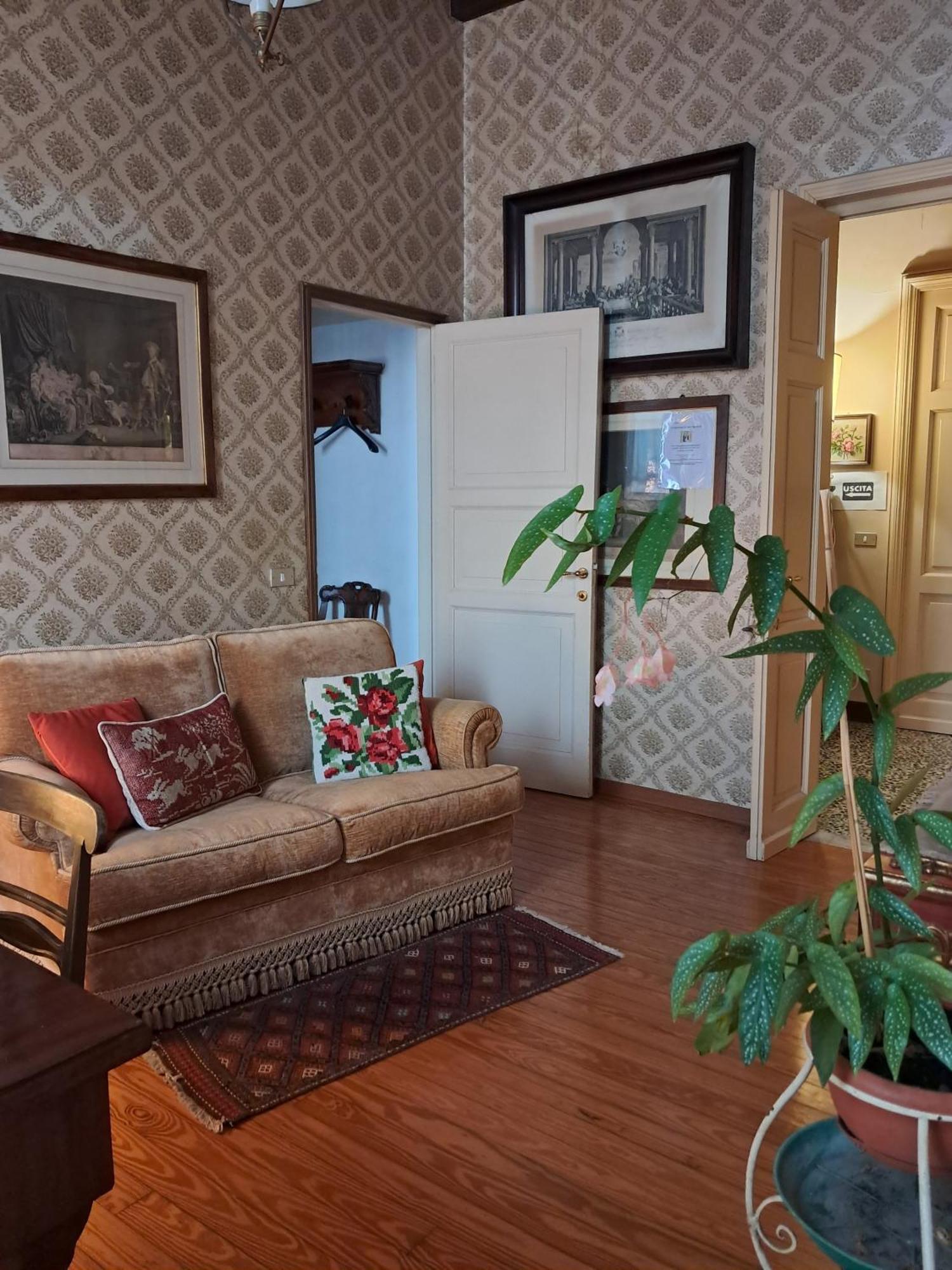 Bed & Breakfast Chiara San Sebastiano Curone Екстер'єр фото